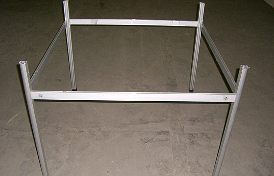 Aufbau Messestand-Tisch DK1.0